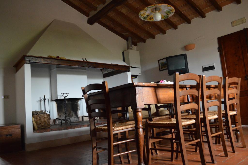 فيلا San Quirico dʼOrciaفي Agriturismo La Disperata المظهر الخارجي الصورة